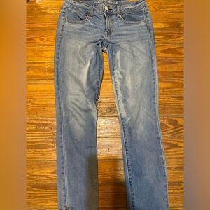 NWOT American Eagle Jeggings size 6L